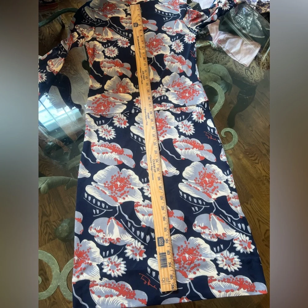 Tory Burch Silk Floral Navy Knee Length Sheath Dress Size Small 3/4 Sleeves